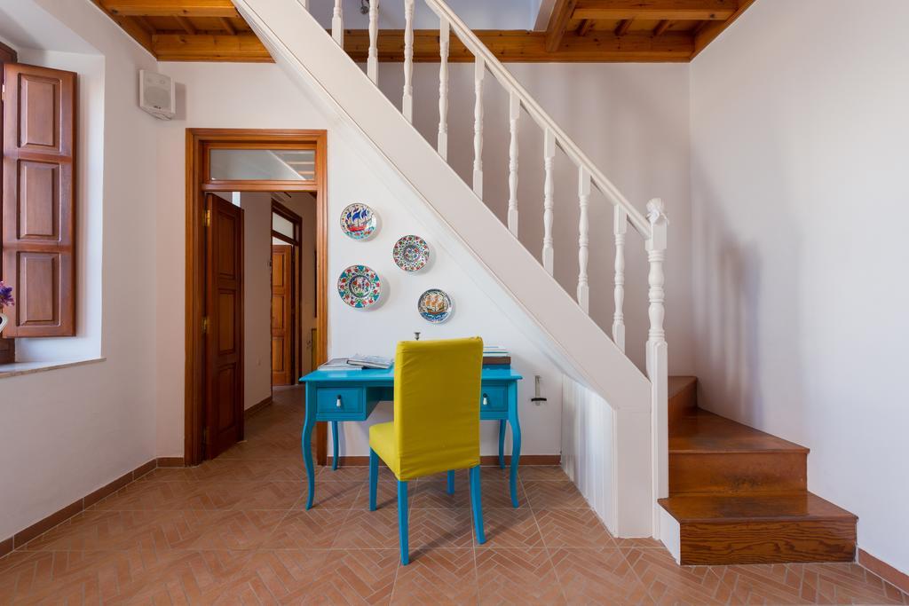 Villa Lindos Buitenkant foto